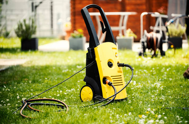 Animal Enclosure Cleaning in Center Moriches, NY